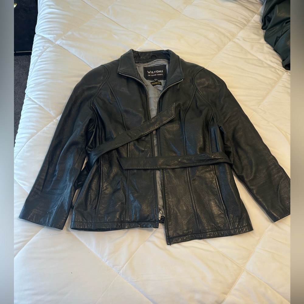 Wilson Women’s Leather Jacket Size Large